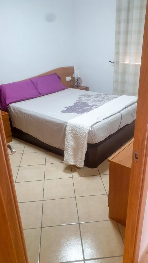 Apartamento Relax,A 2Min De La Playa Y Parking Gratuito Apartment Салоу Екстериор снимка